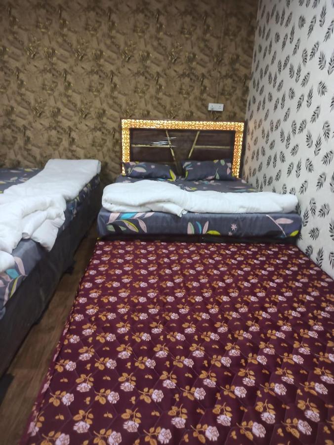 Shree Kashi Govardhan Dham Hotel Ujjain Bagian luar foto
